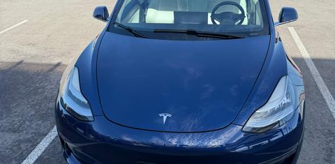 Tesla Model 3 2020