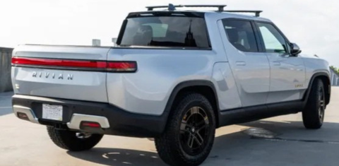 Rivian R1T 2023