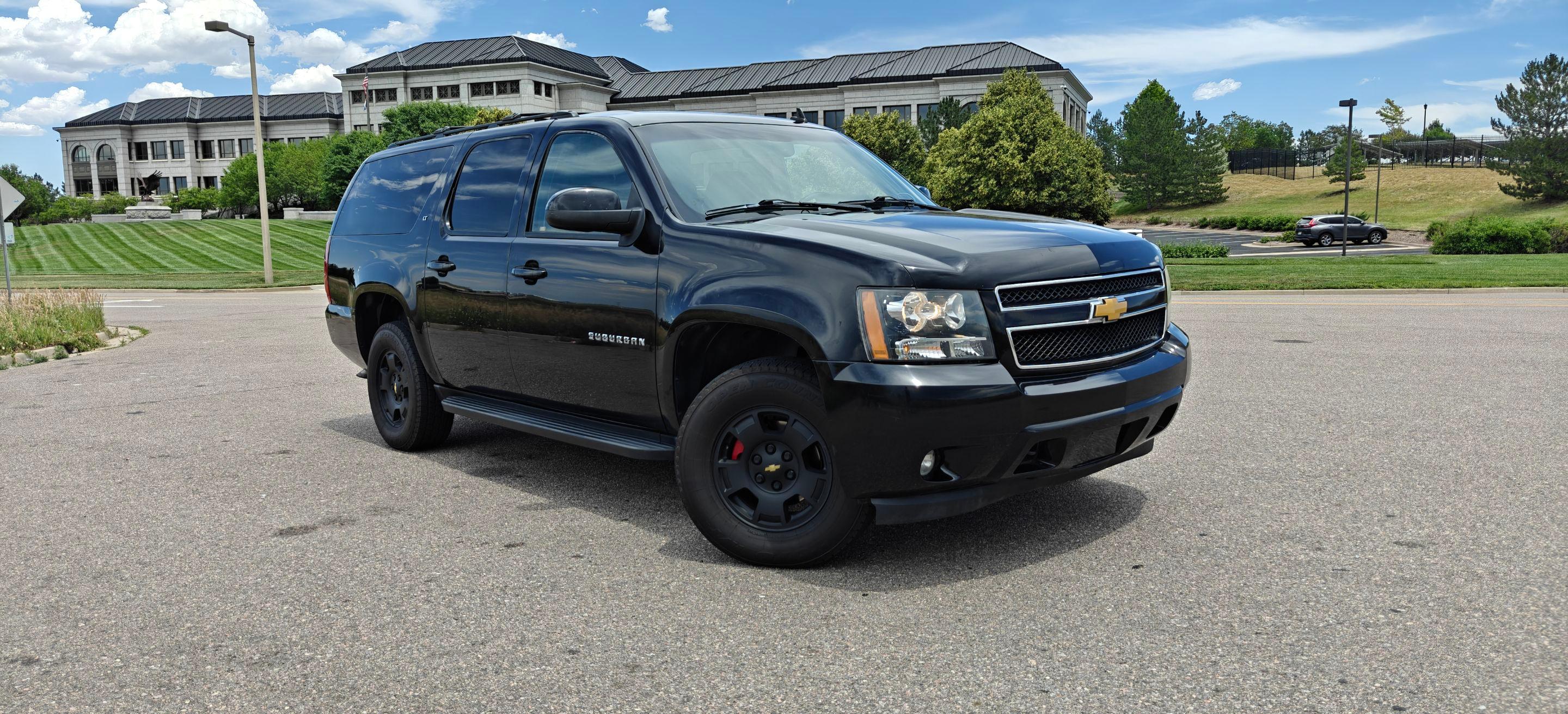Chevrolet Suburban 2014 in 