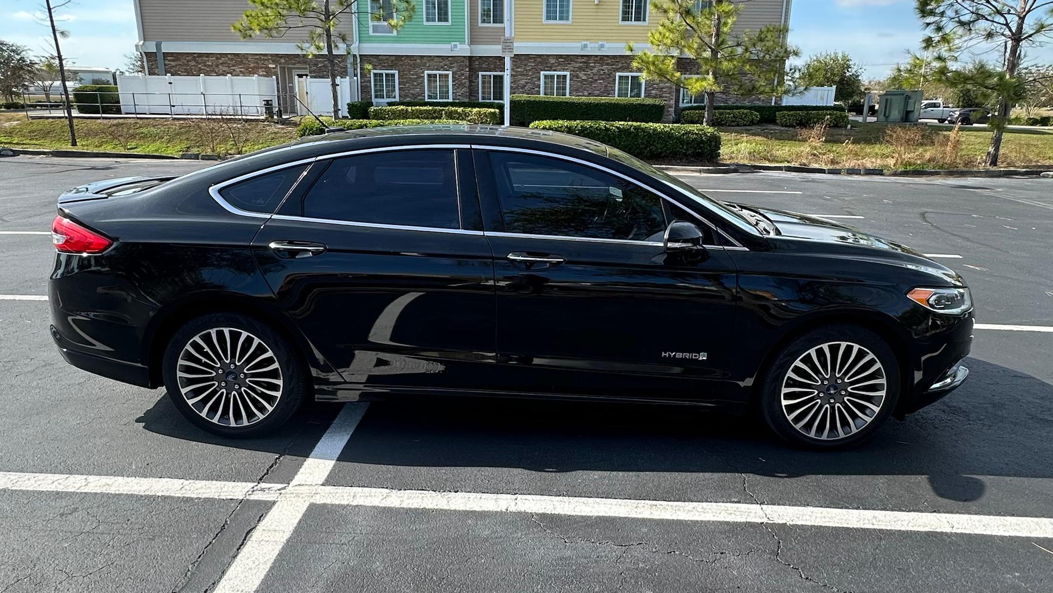Ford Fusion Hybrid 2018 in 