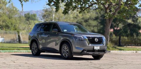 Nissan Pathfinder 2025