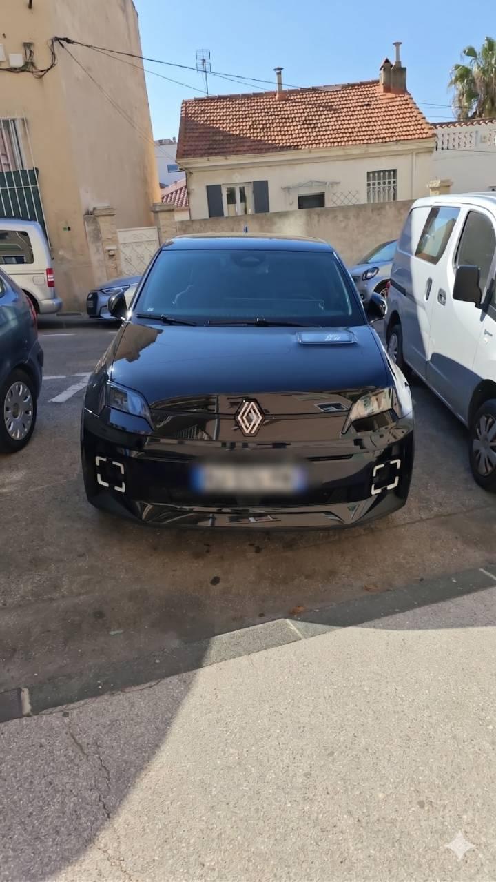 Renault R5 ELECTRIQUE 2026 à Marseille