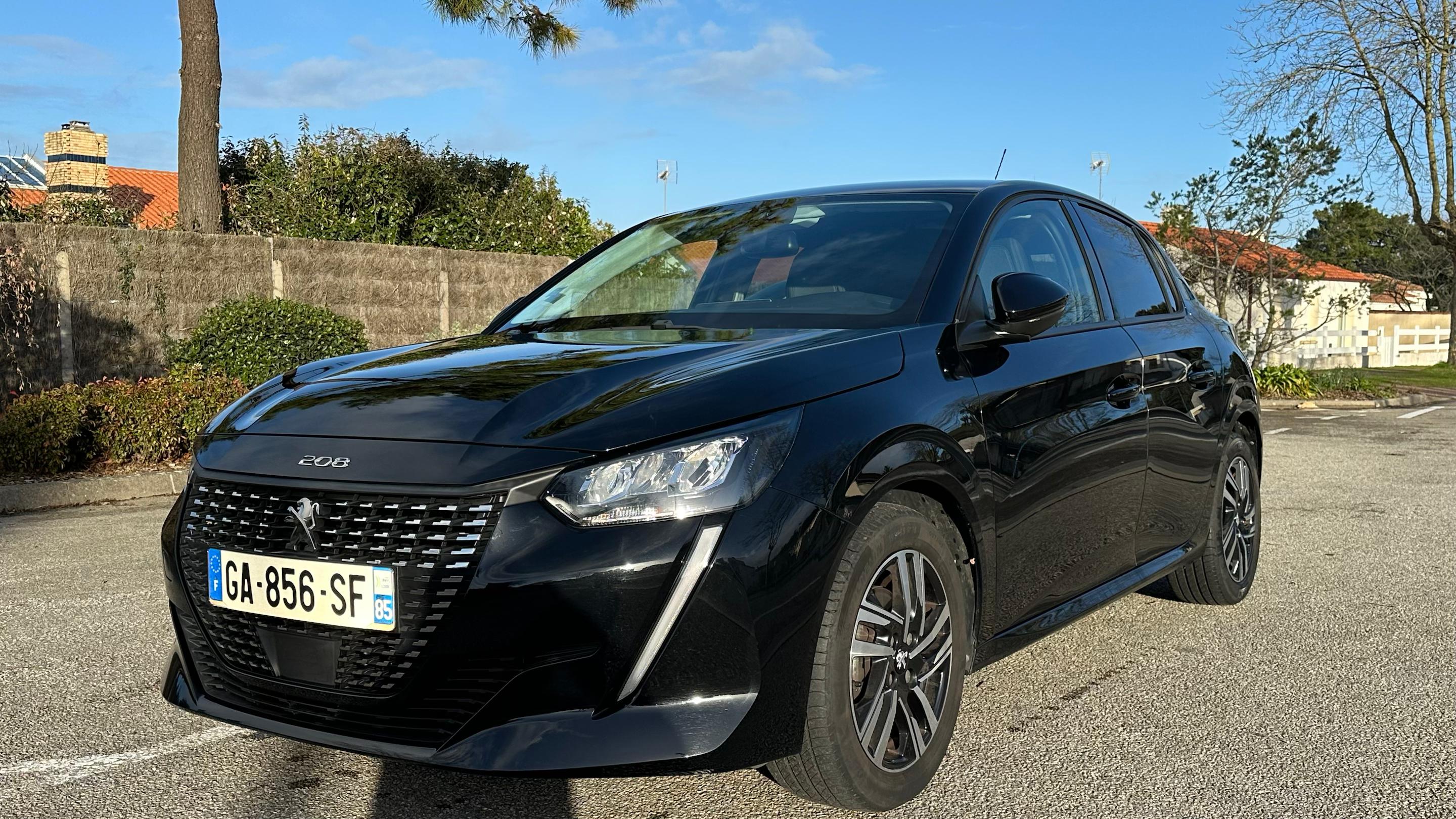 Peugeot 208 2021 à Challans
