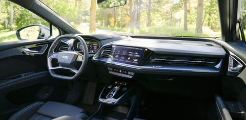 Audi Q4 e-tron 2024