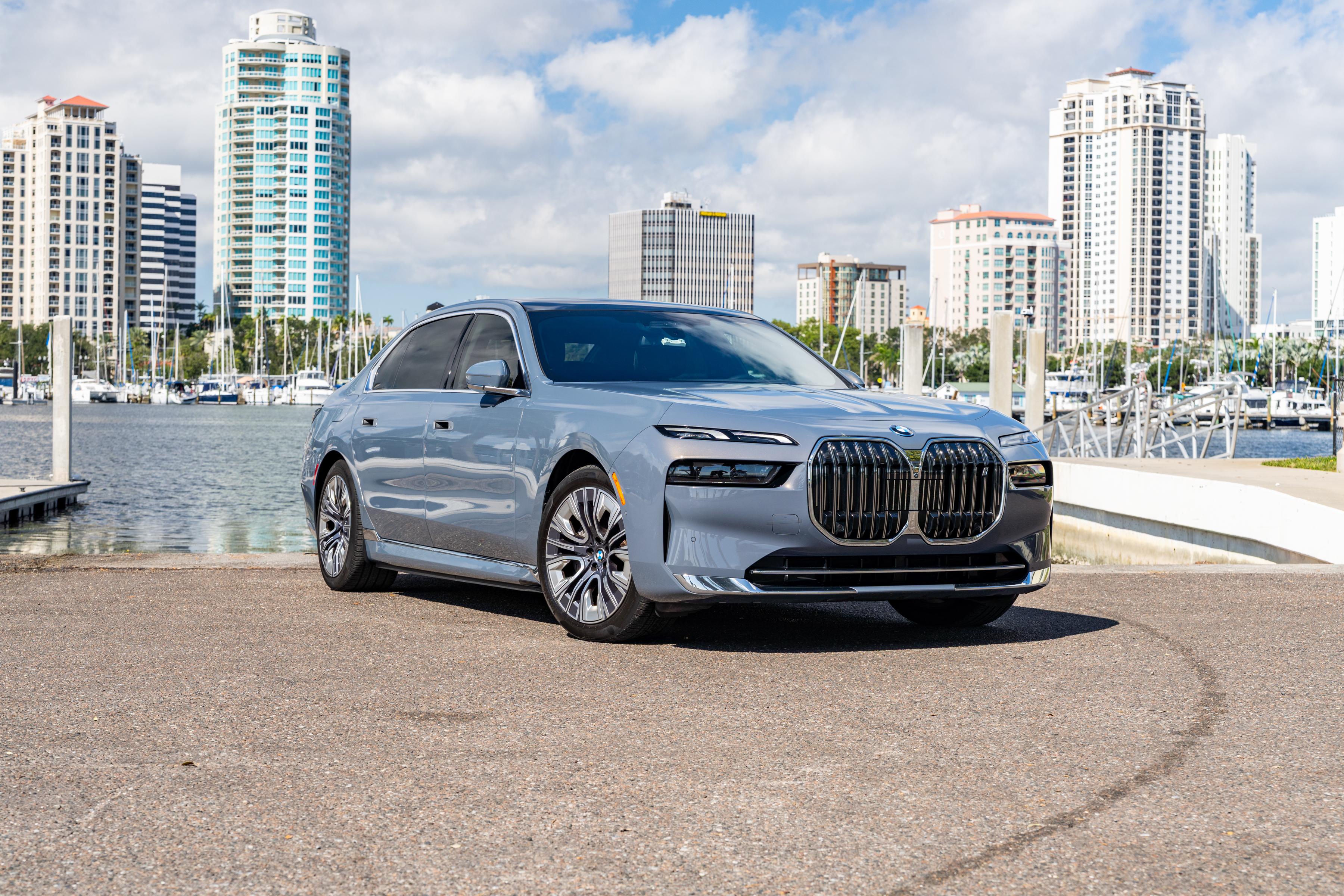 BMW i7 2024 in Pinellas Park, FL