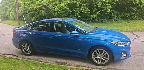 Ford Fusion Hybrid 2019