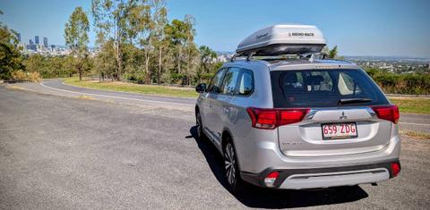 Mitsubishi OUTLANDER 2019