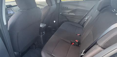 Nissan Kicks Play 2025