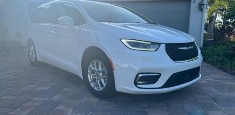 Chrysler Pacifica 2022