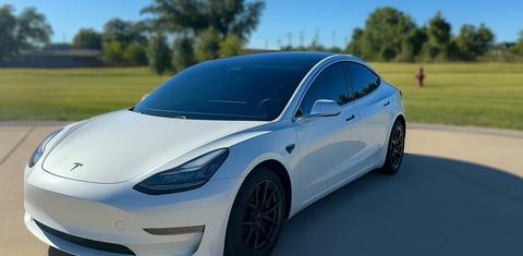 Tesla Model 3 2020