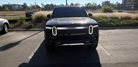 Rivian R1S 2026