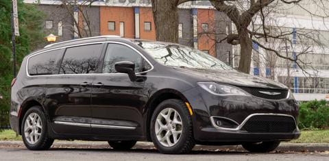 Chrysler Pacifica 2017