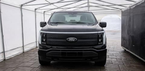 Ford F-150 Lightning 2025