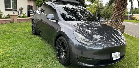Tesla Model Y 2021