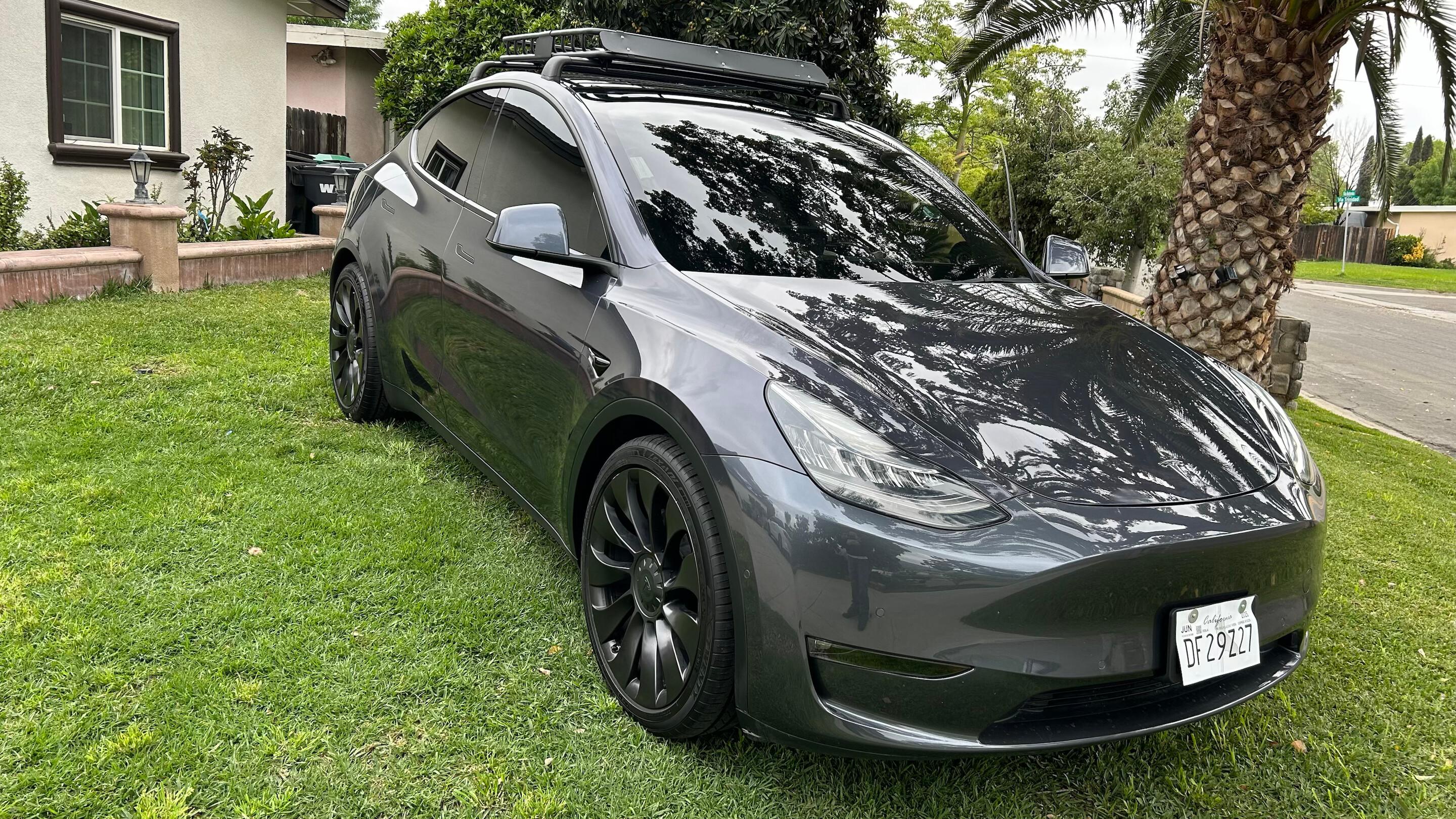 Tesla Model Y 2021 in 