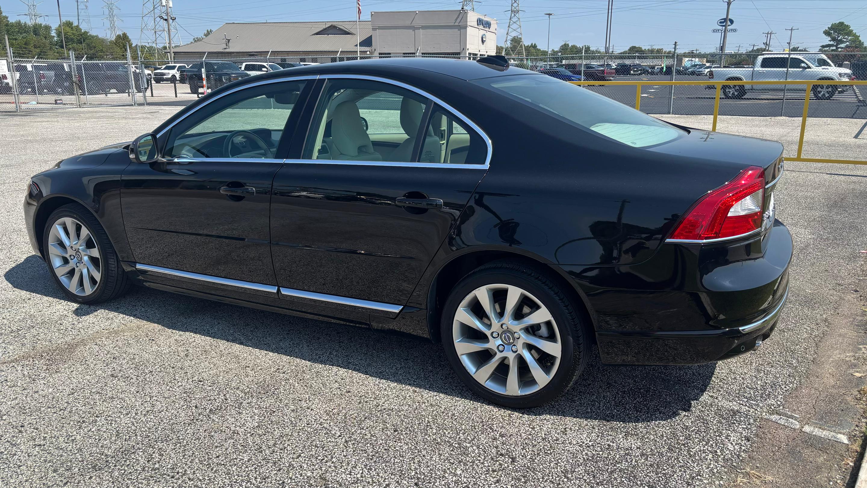 Volvo S80 2016 in Memphis, TN