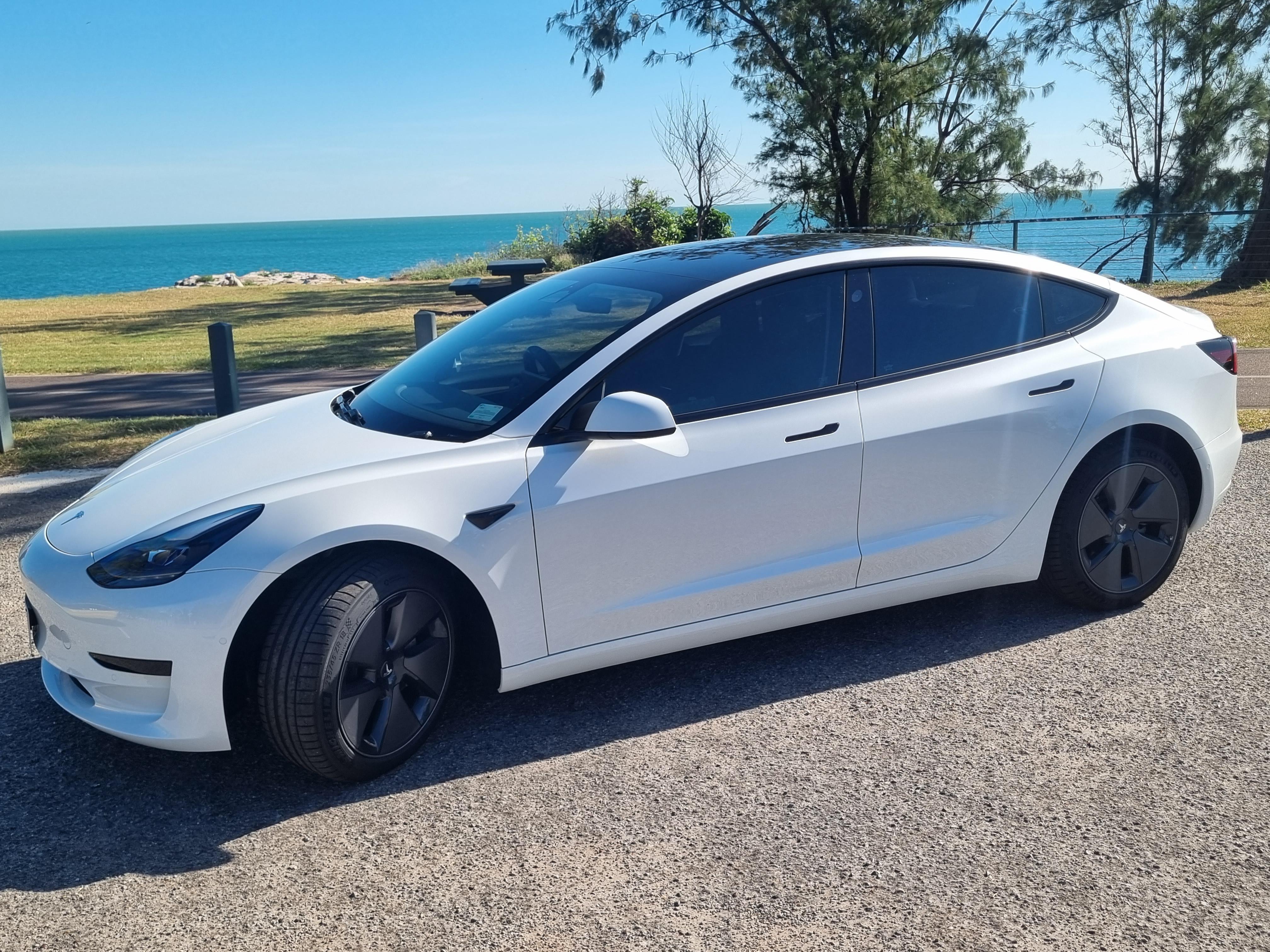 Tesla MODEL 3 2022 in Woolner