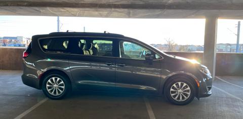 Chrysler Pacifica 2018