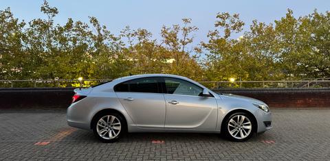 Vauxhall Insignia 2016