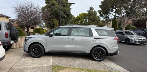 Kia CARNIVAL 2026