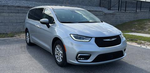 Chrysler Pacifica 2023