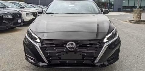 Nissan Altima 2024