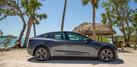Tesla Model 3 2023
