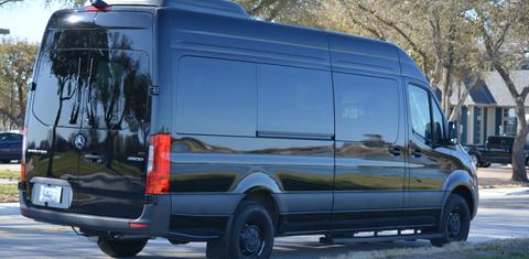 Mercedes-Benz Sprinter 2025