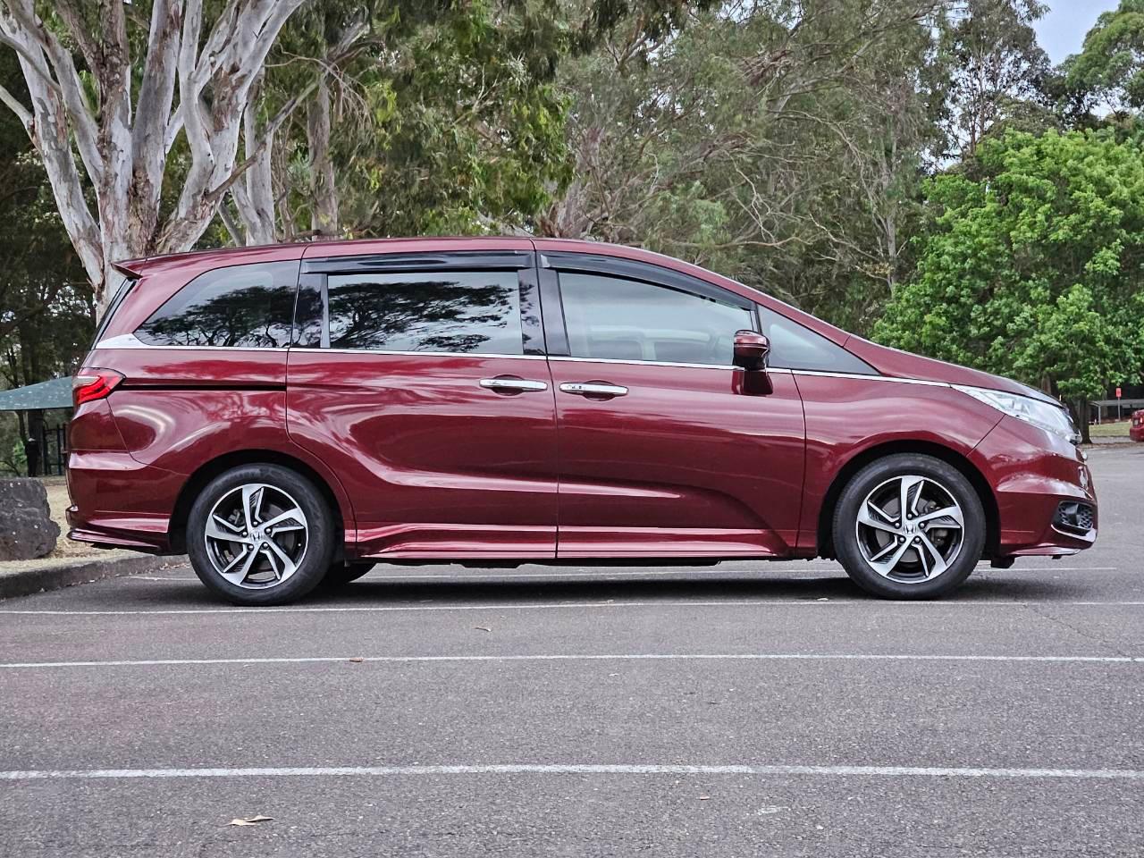 Honda ODYSSEY 2016 in Berala