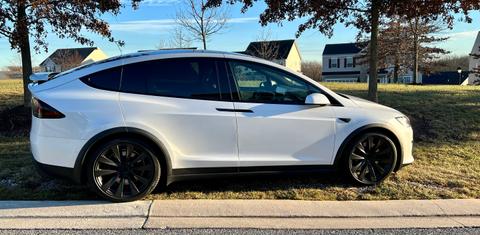 Tesla Model X 2023