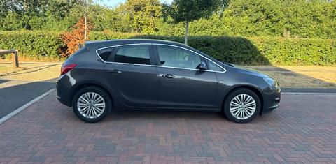 Vauxhall Astra 2015