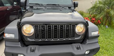 Jeep Wrangler 2024