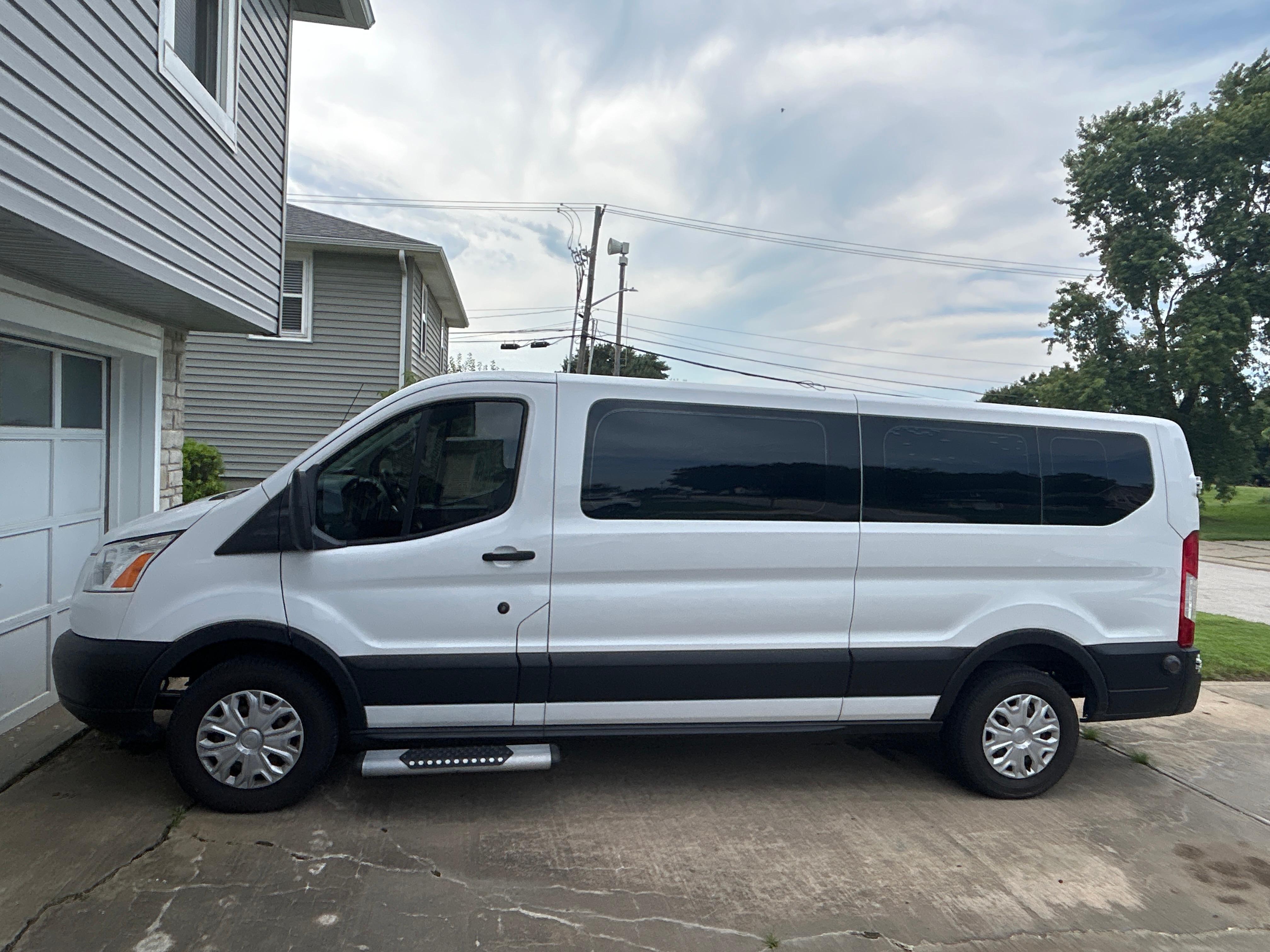 Ford Transit 2019 in Kansas City, KS