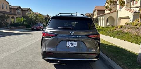 Toyota Sienna 2025