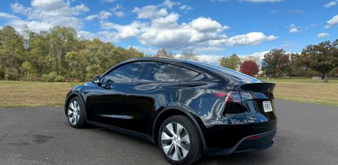 Tesla Model Y 2021