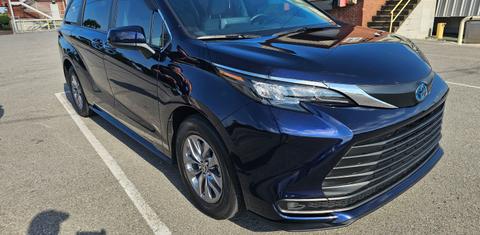 Toyota Sienna 2024