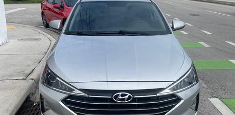 Hyundai Elantra 2019