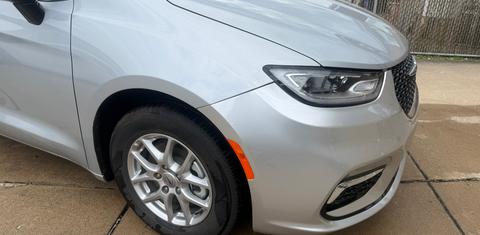 Chrysler Pacifica 2024