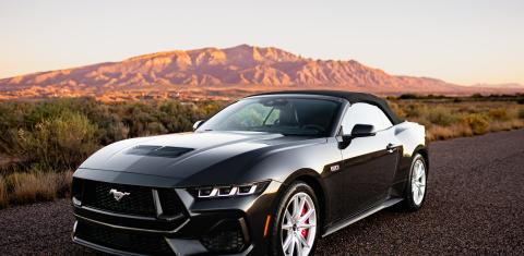 Ford Mustang 2024