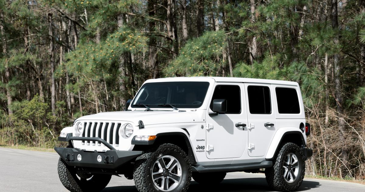 Jeep Wrangler Unlimited 2018 rental in Myrtle Beach, SC by Jeff P. Turo