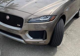 Jaguar F-Pace car