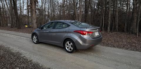 Hyundai Elantra 2013