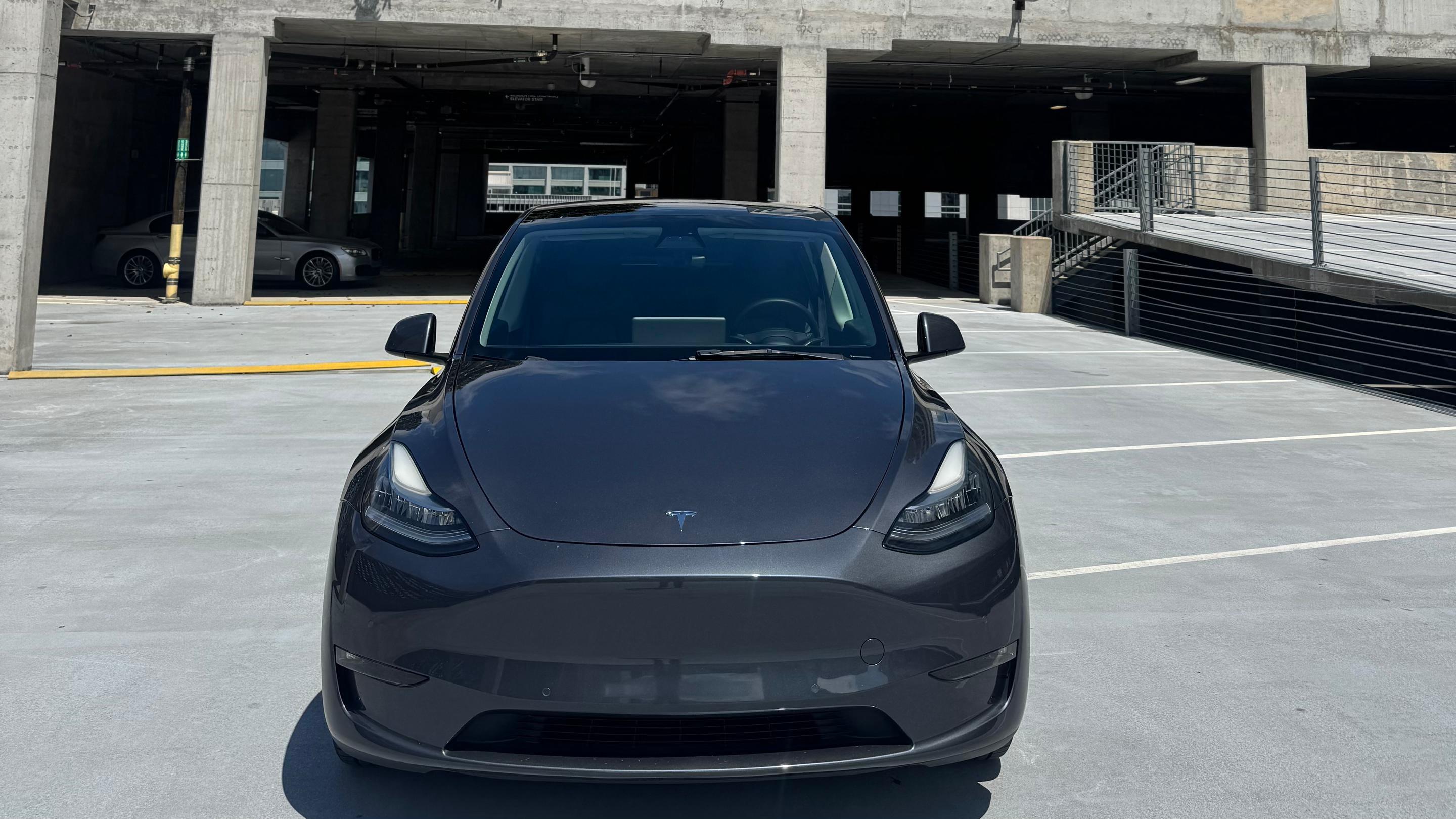 Tesla Model Y 2022 in 