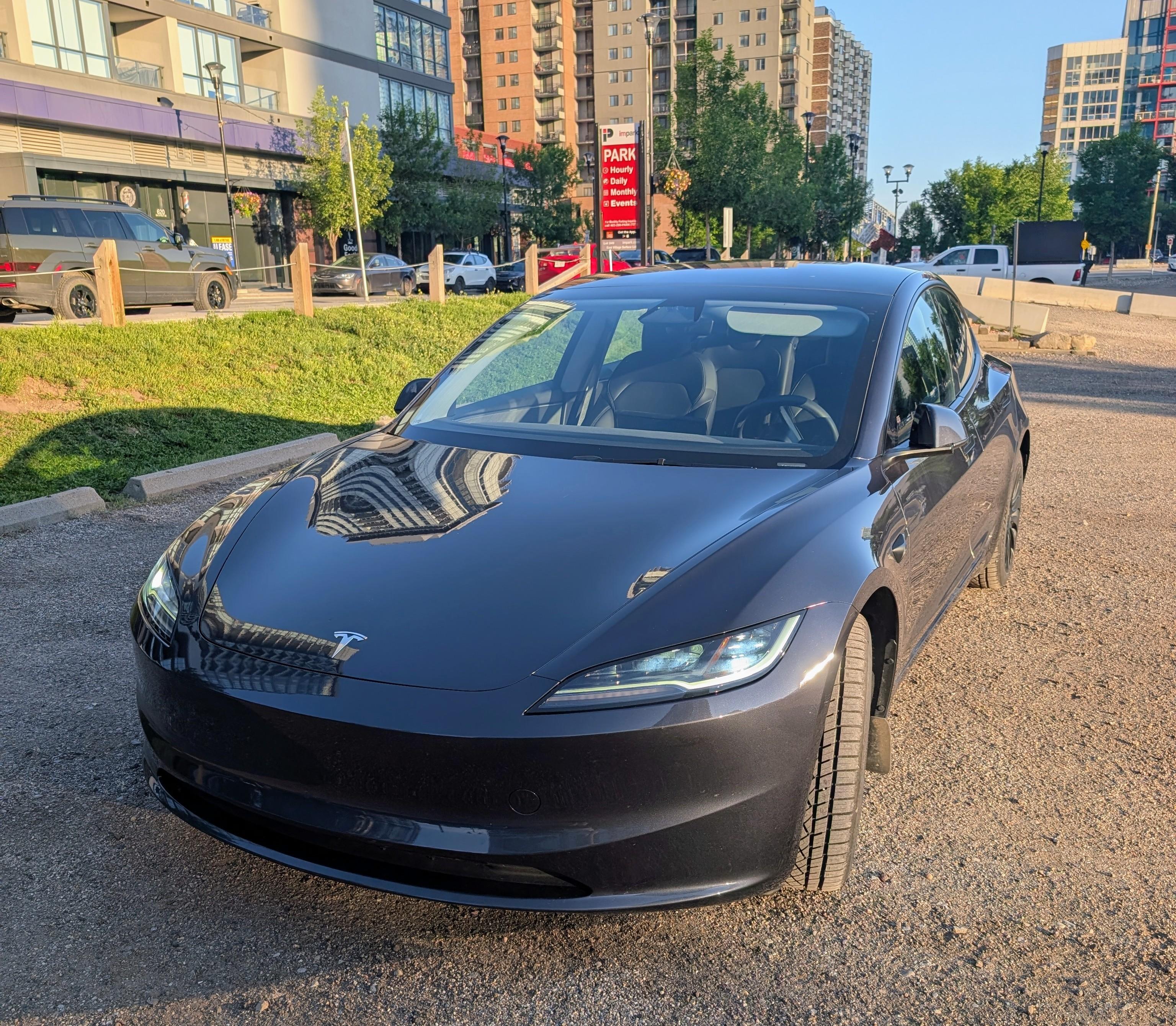 Tesla Model 3 2025 in Calgary, AB