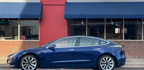 Tesla Model 3 2020