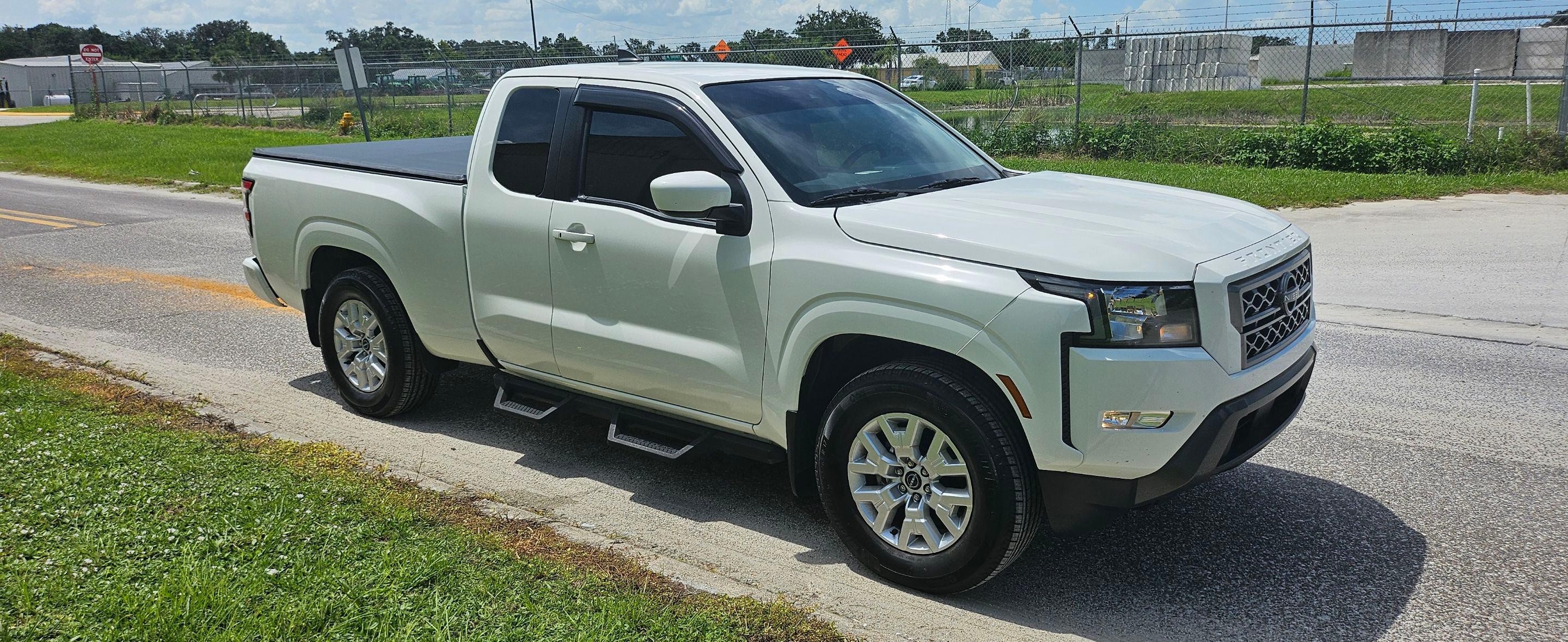 Nissan Frontier 2024 in 
