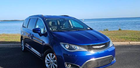 Chrysler Pacifica 2018
