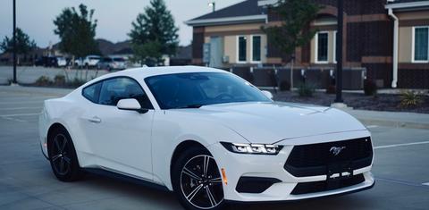 Ford Mustang 2024