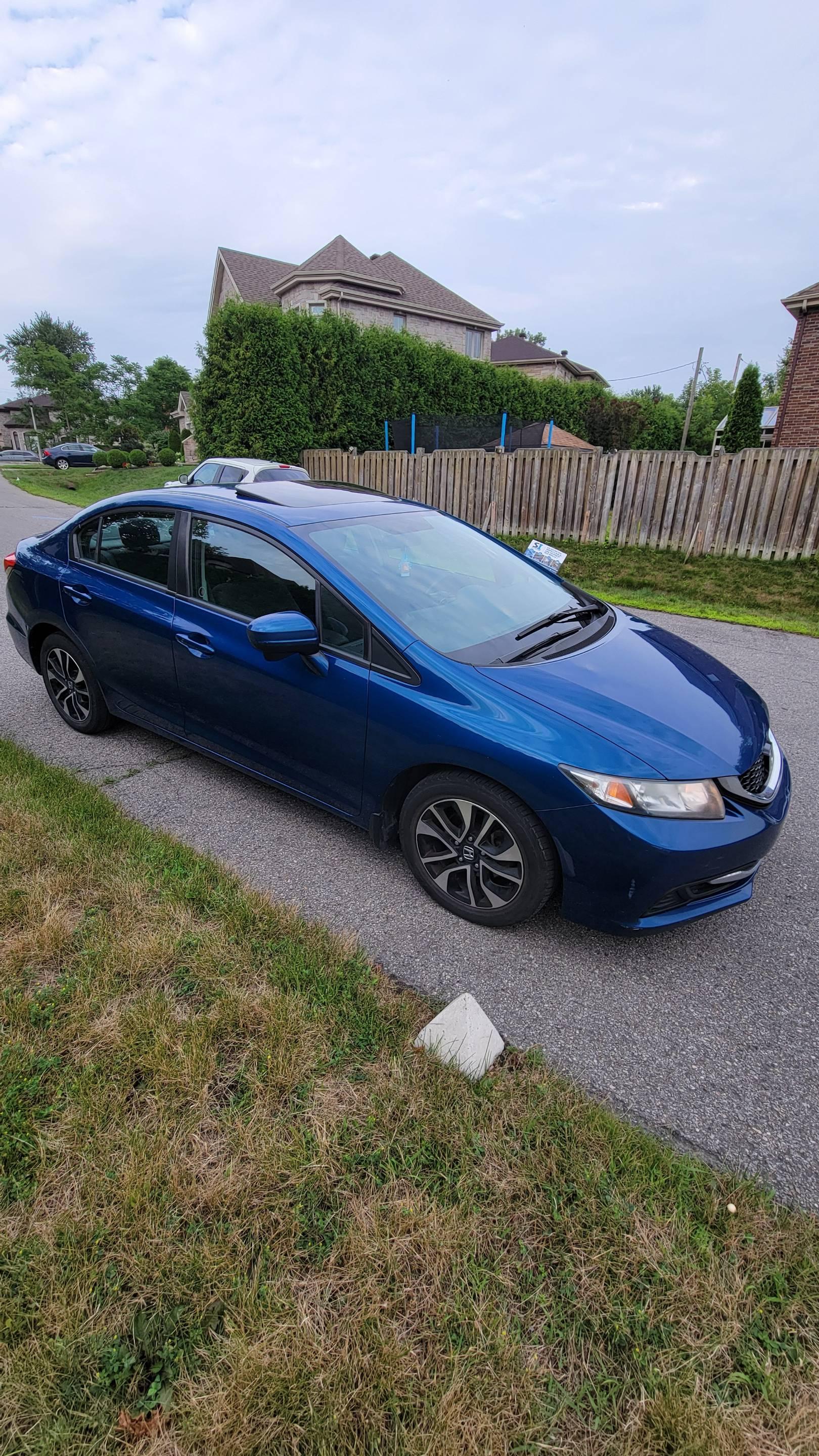 Honda Civic 2015 in Beaconsfield, QC