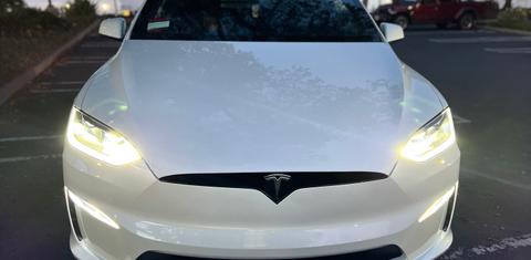 Tesla Model X 2023
